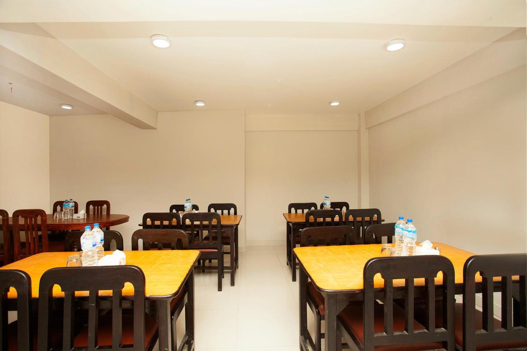 Oyo 626 Hotel Himchuli กาฐมาณฑุ ภายนอก รูปภาพ