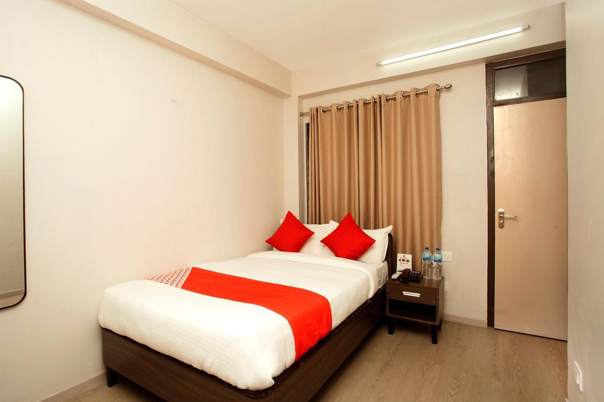 Oyo 626 Hotel Himchuli กาฐมาณฑุ ภายนอก รูปภาพ