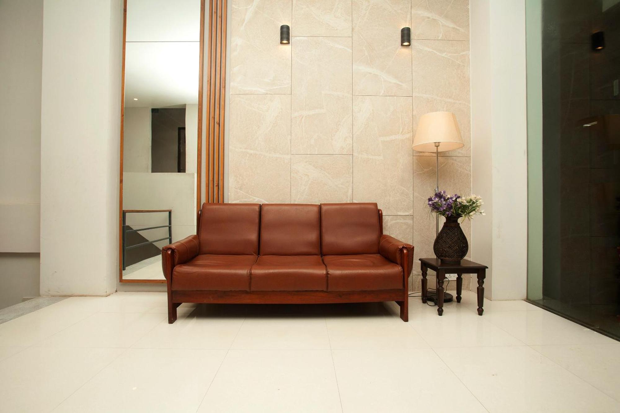 Oyo 626 Hotel Himchuli กาฐมาณฑุ ภายนอก รูปภาพ