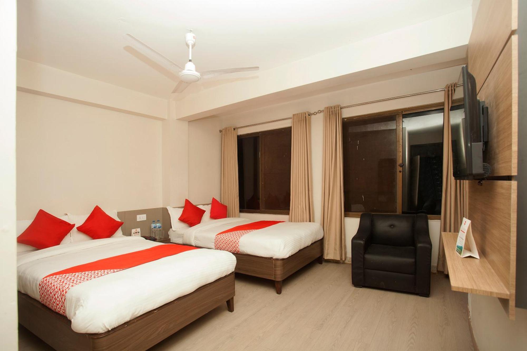 Oyo 626 Hotel Himchuli กาฐมาณฑุ ภายนอก รูปภาพ