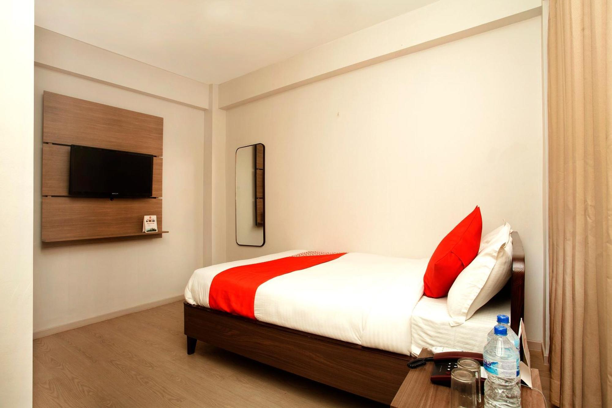 Oyo 626 Hotel Himchuli กาฐมาณฑุ ภายนอก รูปภาพ