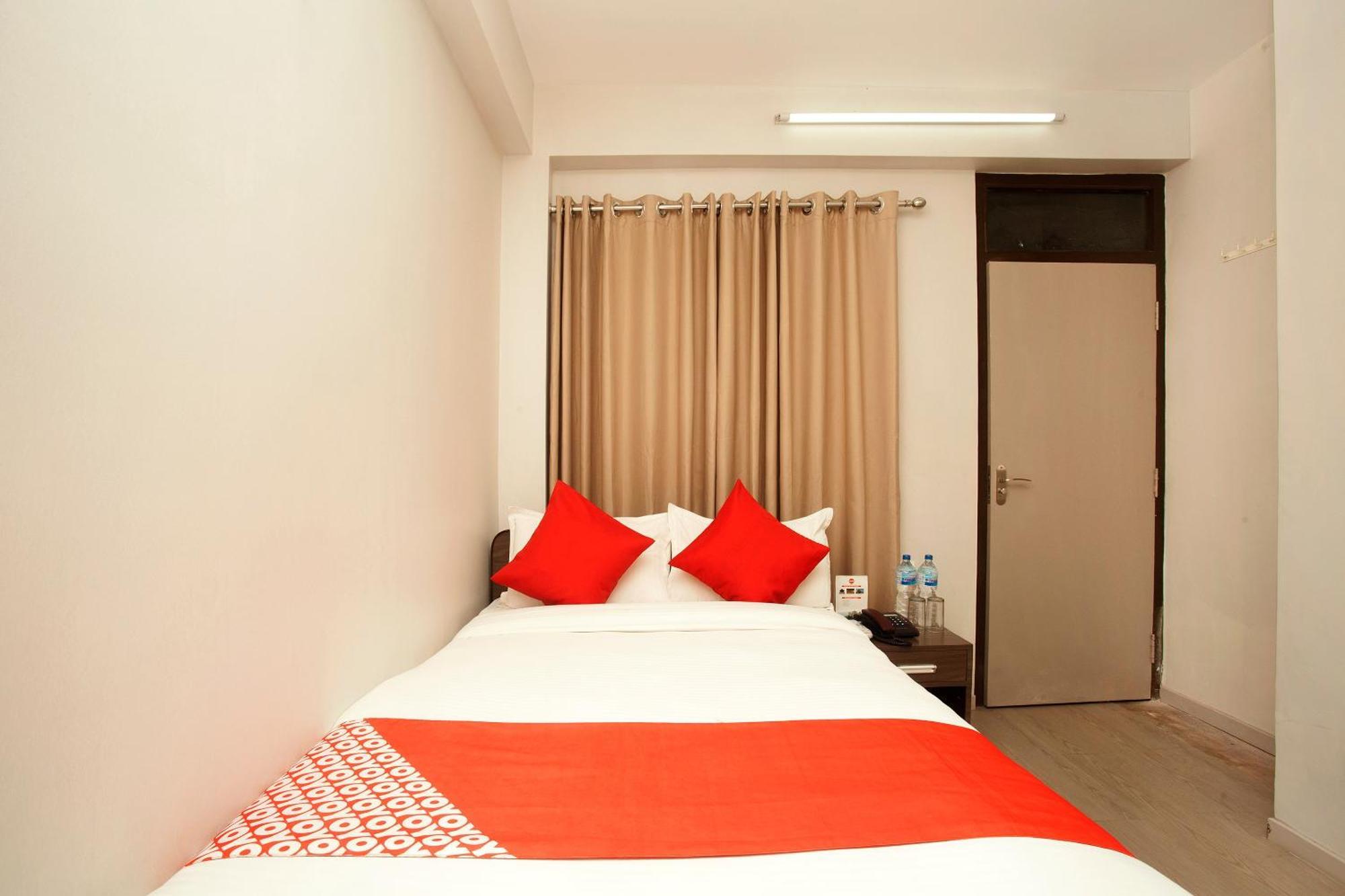 Oyo 626 Hotel Himchuli กาฐมาณฑุ ภายนอก รูปภาพ